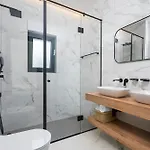 Villa Loma, Brzet,